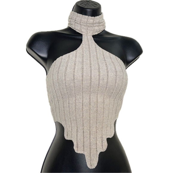 New L Khaki Gray Beige Sleeveless Turtleneck Ribbed Drip Hem Crop Triangle Top - Picture 2 of 3